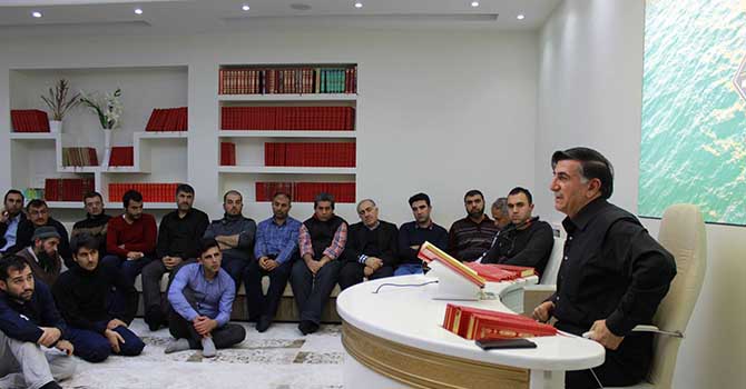 Vehbi Karakaş: Kur’an kâinat kitabının okumasıdır