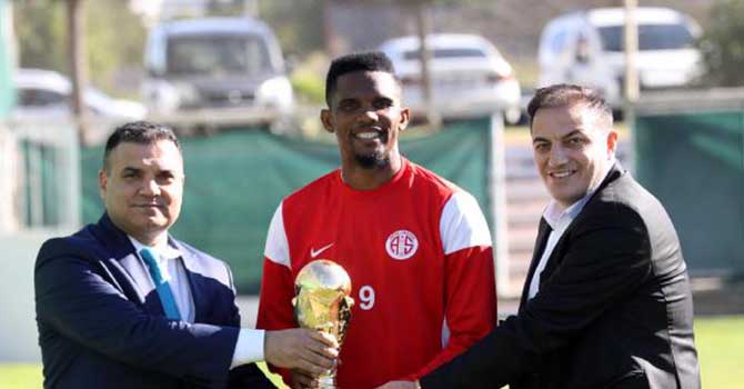 ‘Cumhurbaşkanı ile futbol oynamak isterim’