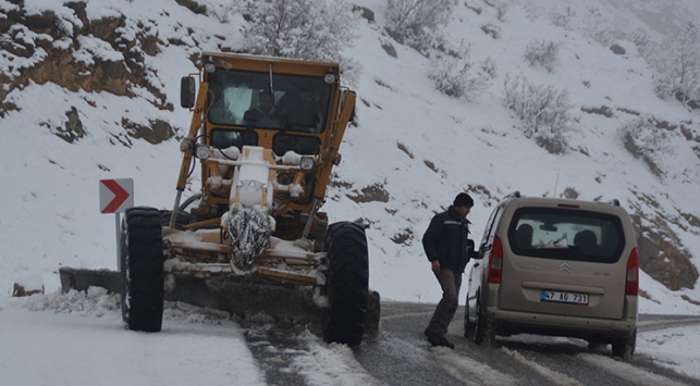 Karayollarında yol durumu (11 Ocak 2016)