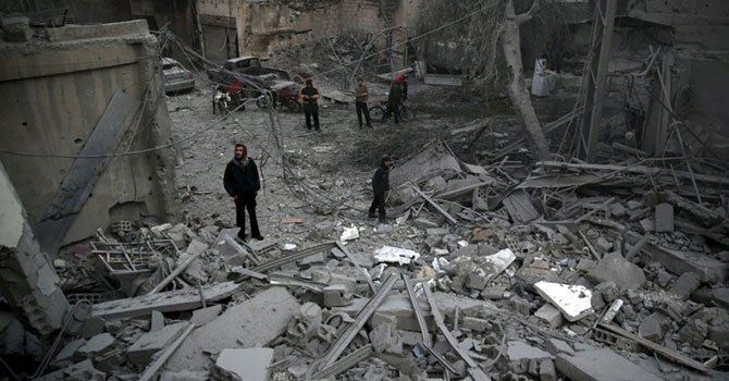 Rus uçakları okulu vurdu: 17 ölü