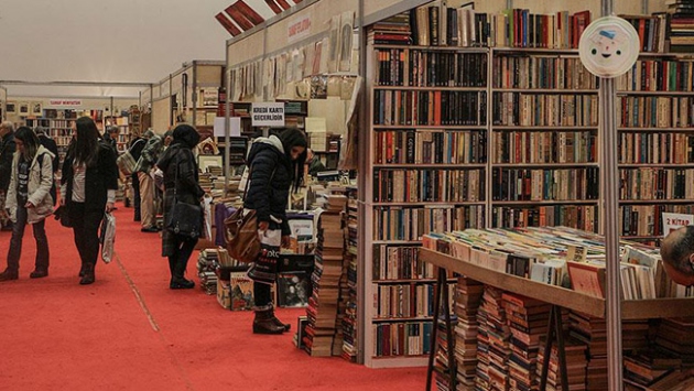 Sahaflar kitapseverleri bekliyor