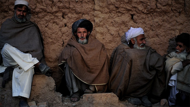 Pakistan'dan 3,8 milyon Afgan mülteci gönüllü geri döndü