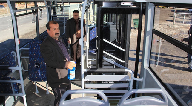 Belediye otobüslerinde grip dezenfektanı