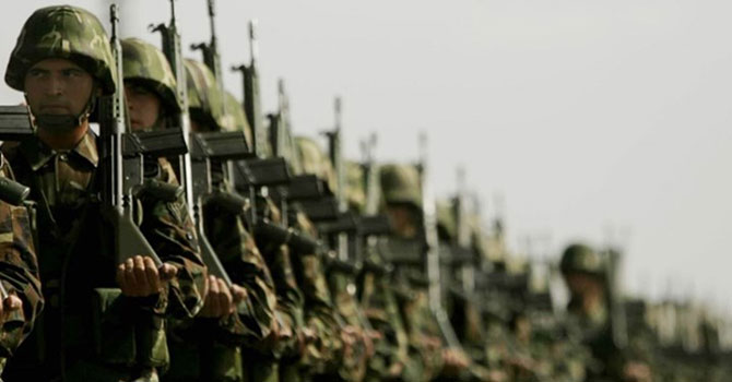 Zorunlu askerlik 7 yıl içinde kaldırılıyor