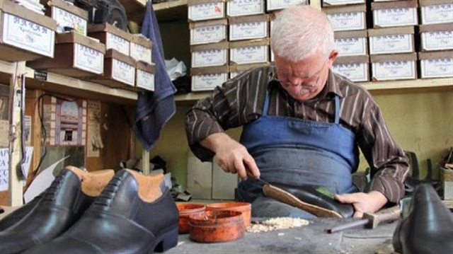 Emekli esnafa ekstra zam