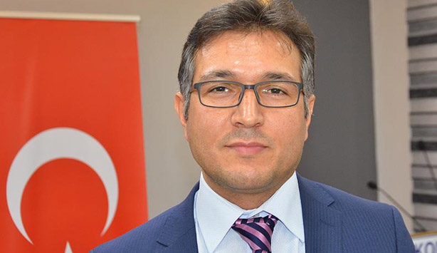 Terör karşıtı bildiriye 5 bin akademisyen imza attı