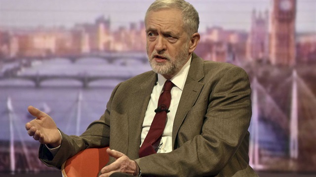 Trump'ı camiye götürecek