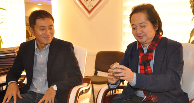 Japon iş adamları beyaz çayı sevdi