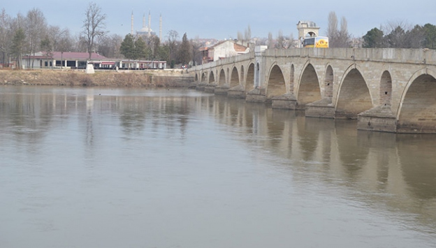 Meriç Nehri'nin debisi düşmeye başladı