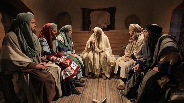 Süperman'i sorsak tanırlar ama İmam Hanbel'i tanımıyorlar