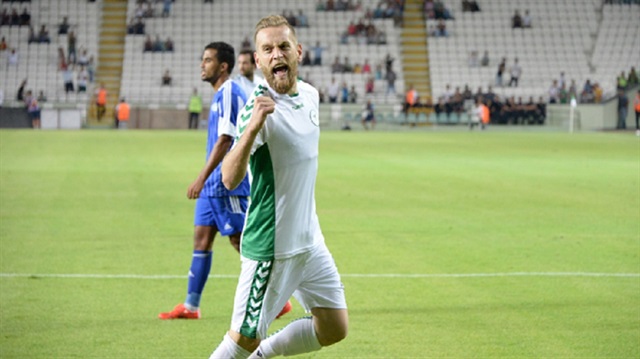 Dünyanın en hızlı 7. futbolcusu bir Türk!