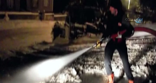 Buzlanan yollara 'deniz suyu' çözümü