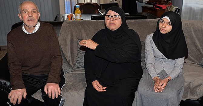 İsrail'den Filistinli ikiz kız kardeşlere gözaltı