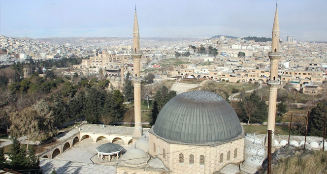 Tarihi camilerin kıblelerinde sapma olabilir