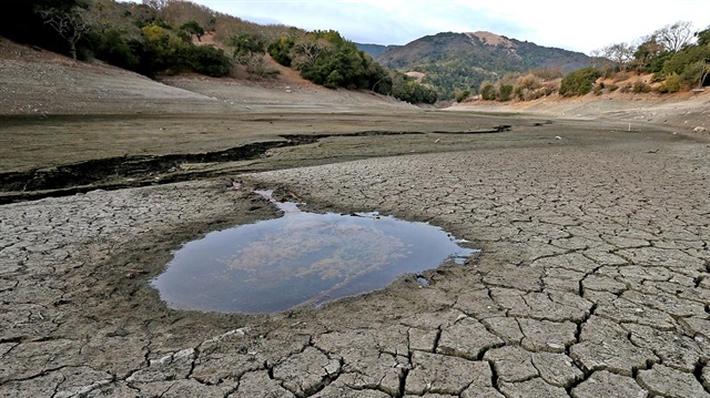 O ülke açlığın pençesinde
