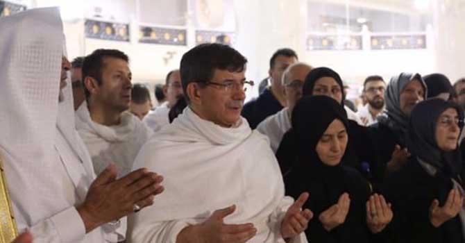 Başbakan Davutoğlu Medine'ye geçti