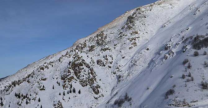 Kanada’da çığ sebebiyle 5 kişi hayatını kaybetti