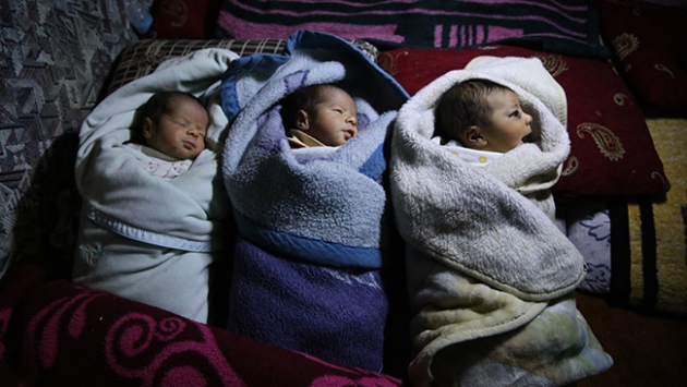 Tek göz odada hayata merhaba dediler