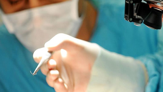 Bademcik ameliyatı solunum yolu rahatsızlığı riskini artırıyor