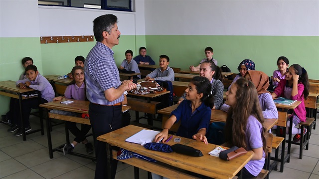 Sığınmacı çocuklar Türkçe öğreniyor