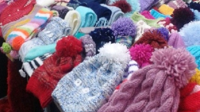 Suriyeliler için ördüler