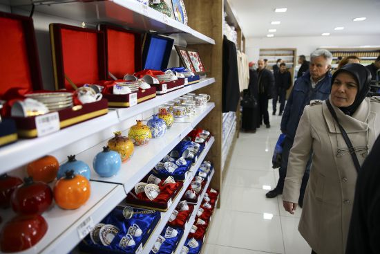 Cezaevlerinde doğan markalar halkla buluştu