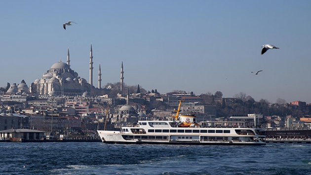 İstanbul kıyı şeridi mobil ekiplerle temizleniyor
