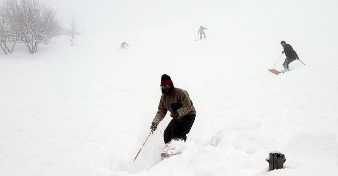 Rize'de 'lazboard'lu kayak şenliği