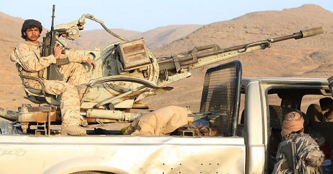 Yemen'de ulusal ordu bir ilçeyi daha ele geçirdi