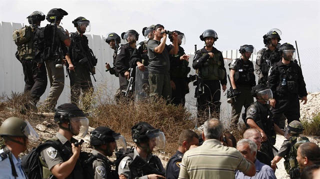 İsrail 30 bin Filistinliye çalışma izni verecek