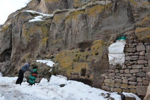 'Harabe şehir' yazın turistleri, kışın ise patatesleri ağırlıyor