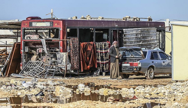 Halep'te 40 bin kişi Rus bombardımanı nedeniyle yerlerinden oldu