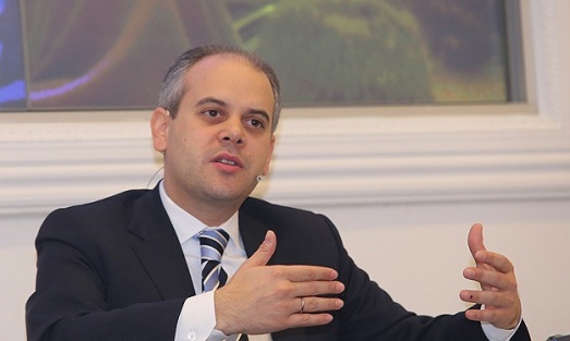 Üniversite mezunlarının borçları öteleniyor!