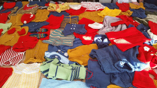 Bayırbucak Türkmenlerini ısıtacak el örgüsü kazaklar yola çıktı