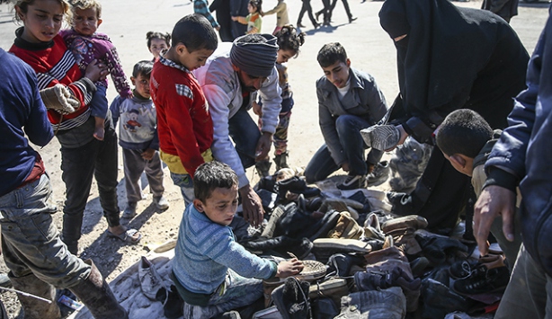 Türkiye'nin yardım eli Suriye'ye uzandı