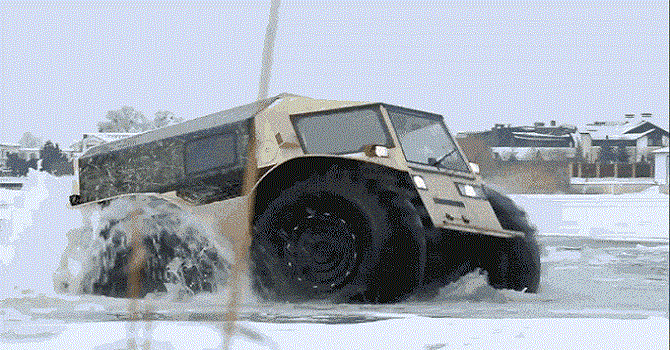 Suda yüzebilen arazi aracı Sherp ATV