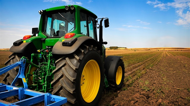 Yağmur yağdı satıcının yüzü güldü