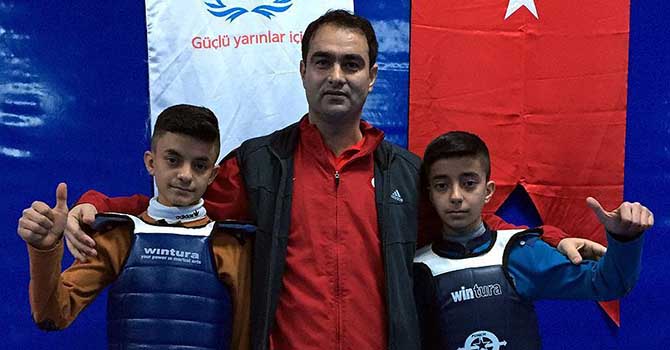 Suriyeli kardeşler tekvandoda madalya hedefliyor