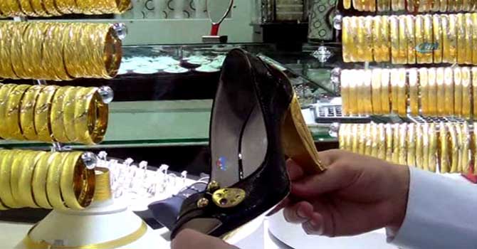 23 bin liralık ayakkabı