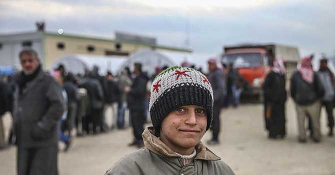 Suriyeliler Türkiye'nin yardımlarıyla ayakta kalmaya çalışıyor