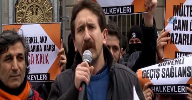 'Mültecilerin canı üzerinde pazarlık olmaz' eylemi