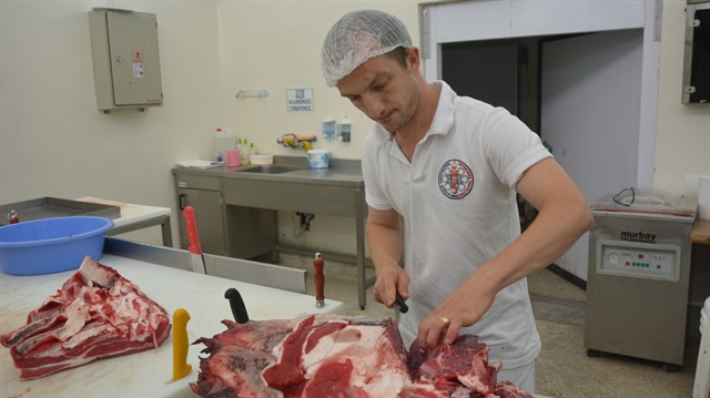 Üniversiteden halka