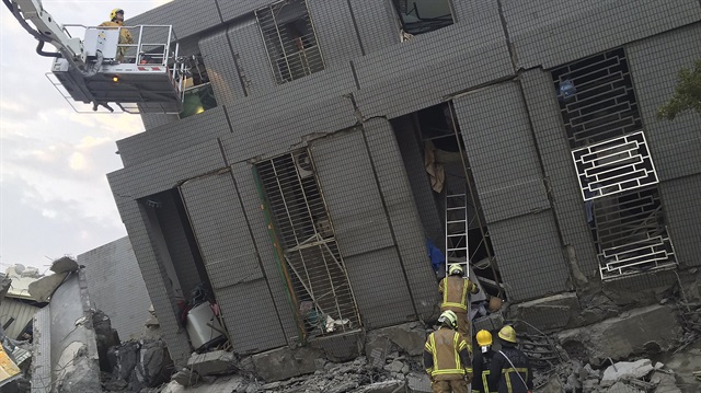 Cep telefonları depremi haber verecek