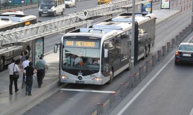 Metrobüs yolcularına kötü haber!