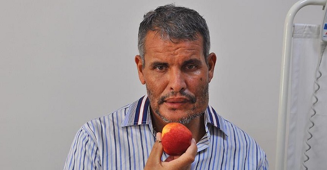 25 yıl sonra 'elma' yedi