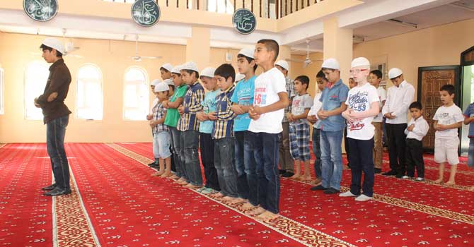 Namaz kılmak için bu dersleri seçin