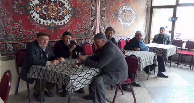 Bu kahvehanede 60 yıldır oyun oynanmıyor