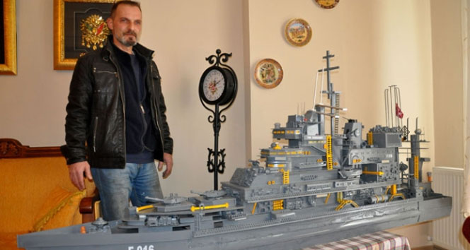 Çöpten topladıklarıyla bu gemiyi yaptı