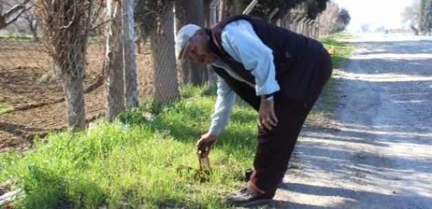 Habip Sevinç devlete borcunu çöp toplayarak ödüyor