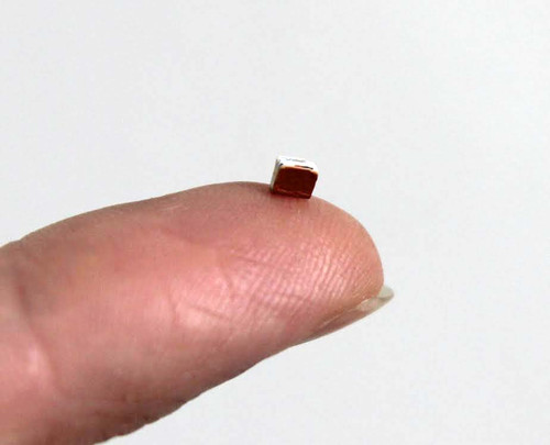 İşte dünyanın en küçük kitabı ve en ince kağıdı